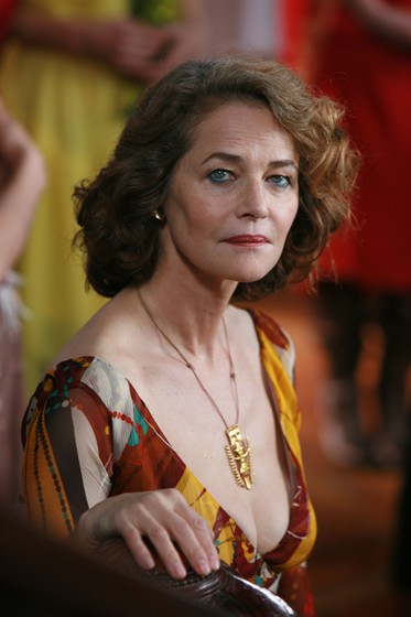   (Charlotte Rampling)