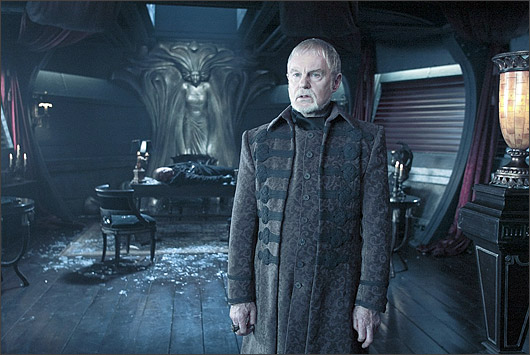 Дерек Джейкоби (Derek Jacobi)
