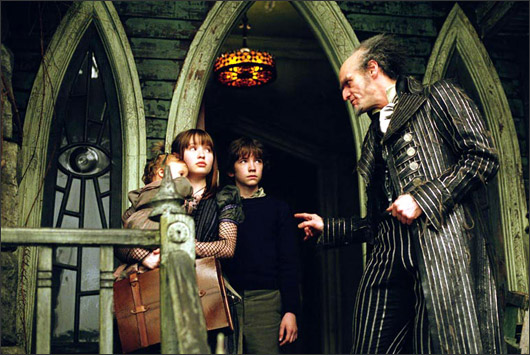 Лемони Сникет: 33 несчастья (Lemony Snicket's A Series of Unfortunate Events)